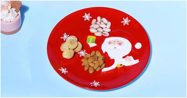 Santa Claus Ceramic Dinner Plate